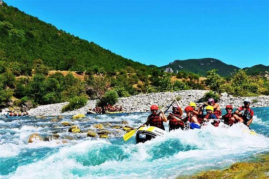 Rafting Vjosa River